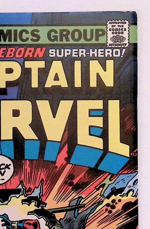 Captain Marvel 54 Newsstand Variant Wonder Man Nitro the Exploding Man Marvel