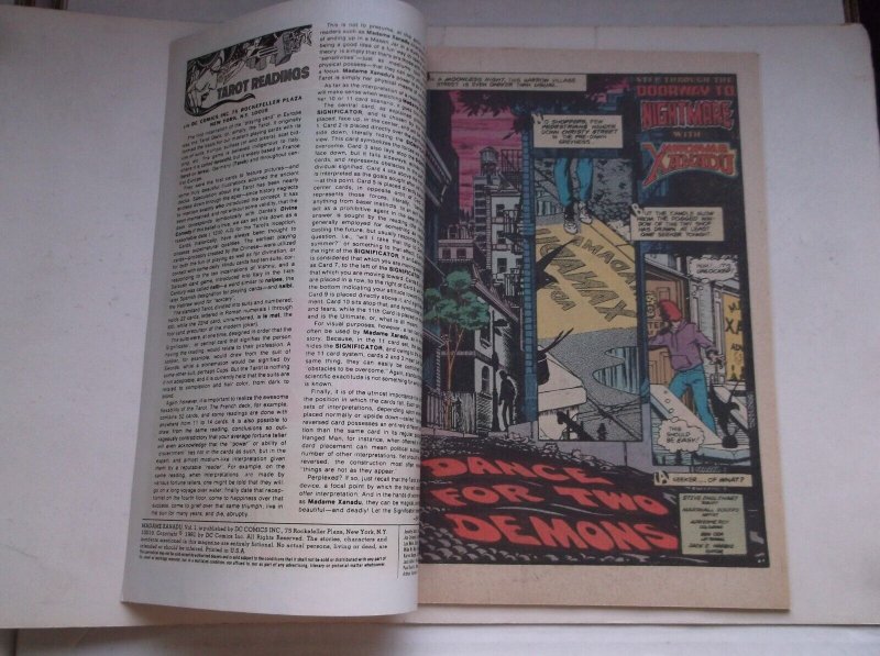 DC: MADAME XANADU #1, BEAUTIFUL MARSHALL ROGERS' ART W/CENTERFOLD, 1981, VF/NM!!