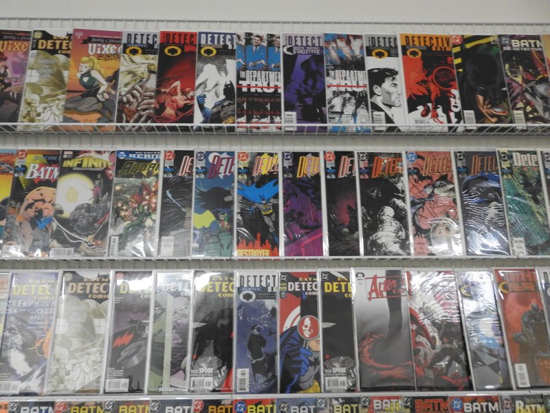 Huge Lot 130+ Comics W/ Batman, Superman, Avengers, + More!! Avg VF Condition!