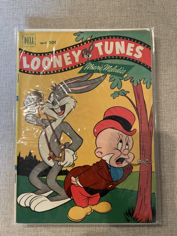 Looney Tunes and Merrie Melodies #126 (1952)