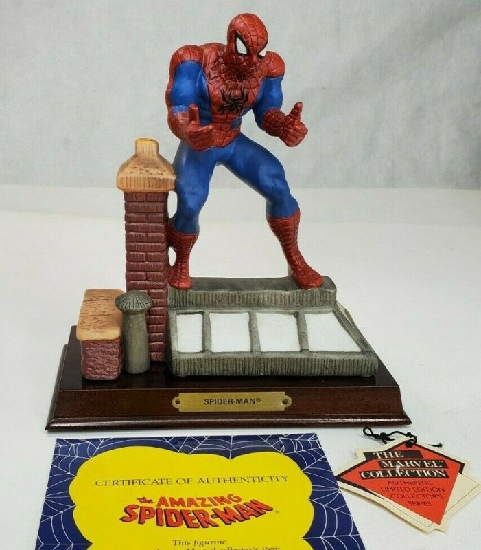 1990 AMAZING SPIDERMAN COMICS FIGURINE BY JOHN ROMITA THE MARVEL COLLECTION MIB