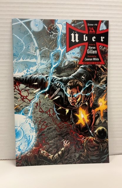 Uber #2 Wraparound Cover (2013)