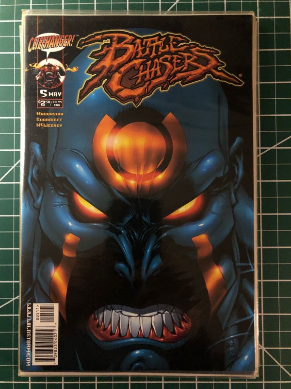 Battle Chasers #2, 3, 4, 5, 6 (x2) 7, 8 (1998) plus two Turner books