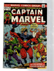 Captain Marvel # 31 FN/VF Marvel Comic Book Thanos Avengers Iron Man Hulk RB8