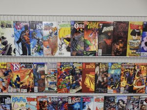 Huge Lot 190+ Comics W/ Avengers, Spider-Man, Daredevil, +More! Avg VF- Cond!