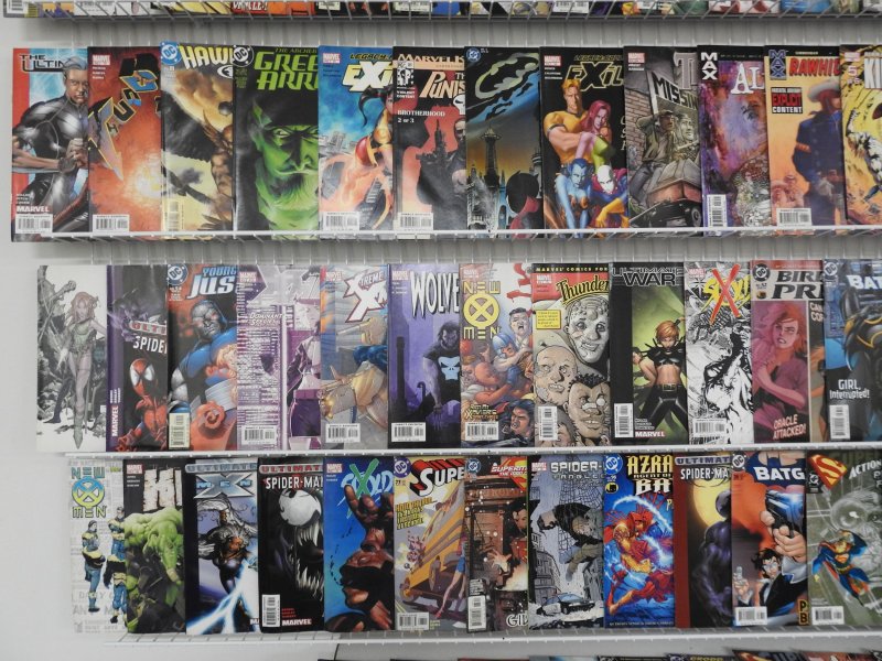 Huge Lot 200+ Comics W/ Spider-Man, Elektra, Superman, +More!