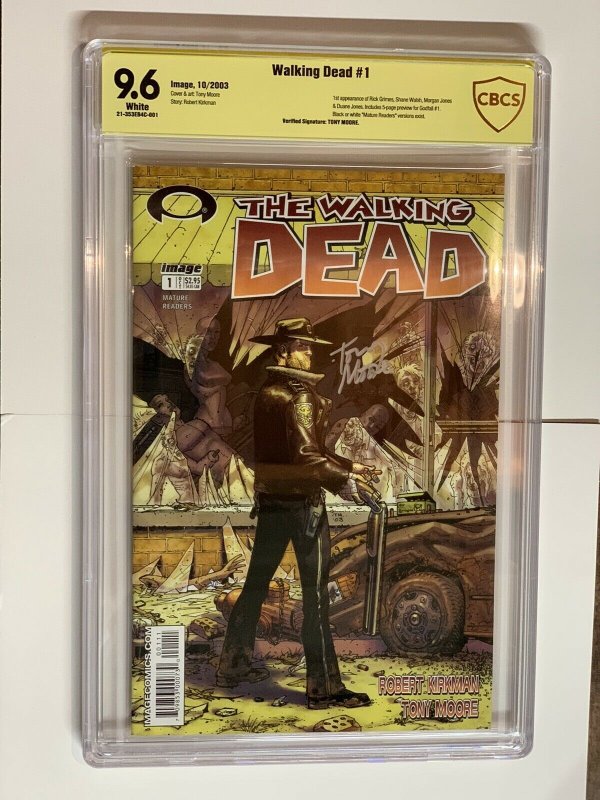 Walking dead 1 CBCS 9.6 signed and verified Tony Moore like cgc