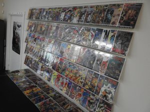 Huge Lot of 150+ Comics W/ Bone , Bloodfire, Scavengers. Avg. VF Con.