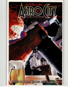 Kurt Busiek's Astro City #4 (1996) Astro City