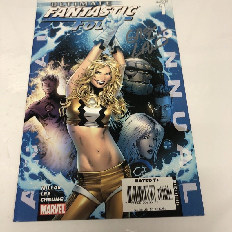 Ultimate Fantastic Four (2005) # 1 (VF) Signed Greg Land • Marvel Comics