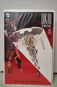 Dark Knight III: The Master Race #4 (2016). H37