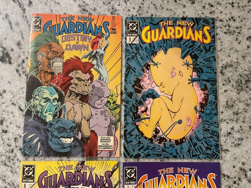 Lot Of 4 The New Guardians DC Coomic Books # 7 8 9 12 Batman Superman Flash J917