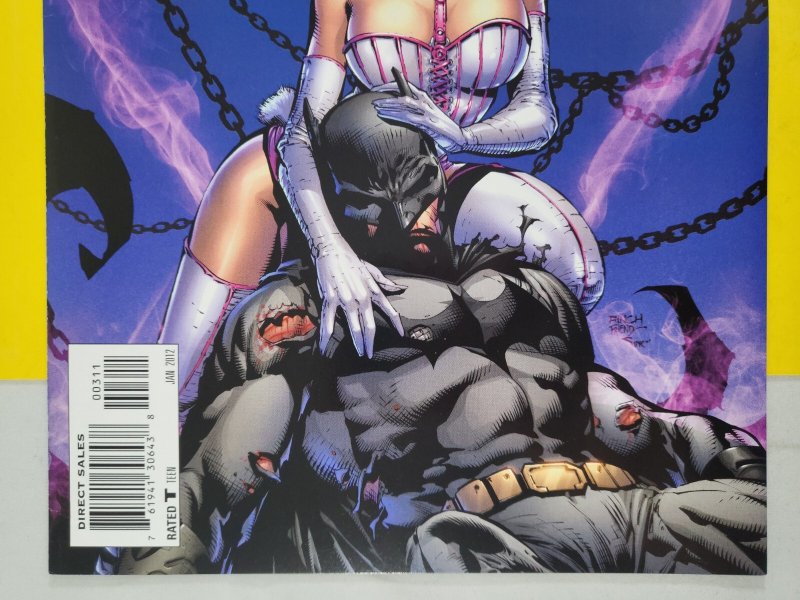 Batman The Dark Knight #3 2012 DC Comics White Rabbit