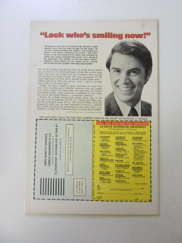 Captain Marvel #33 (1974) VF- condition MVS intact