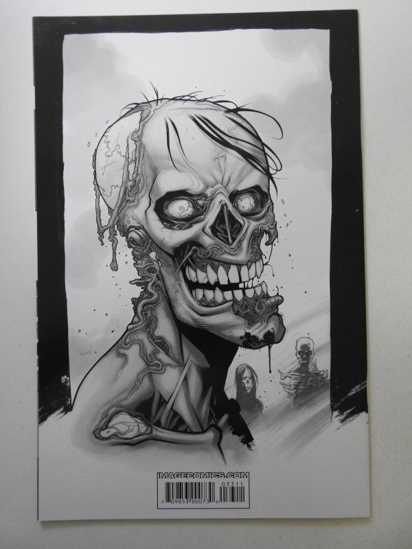 The Walking Dead #33 (2006) Solid VF- Condition!