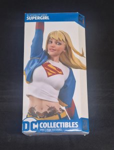 DC Collectibles DC Gotham City Garage Supergirl Statue 309/5000 *PLEASE READ*