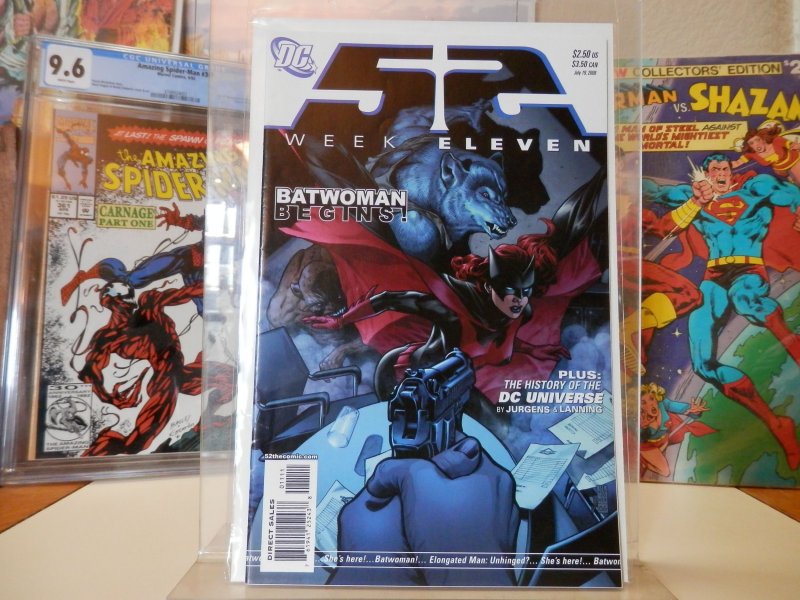 52 #11 (2006)(6.5)(1st full app. Batwoman/ Kate Kane)