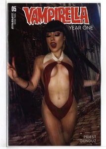 VAMPIRELLA YEAR ONE (2022 DYNAMITE) #5 VARIANT CVR E COSPLAY