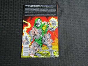 2015 SECRET WARS Prelude SC 1st Marvel VF 8.0 / Fisherman Collection