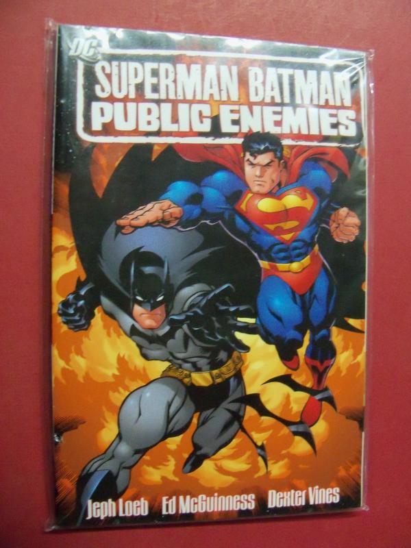 SUPERMAN BATMAN: PUBLIC ENEMIES  VOLUME 1 SOFT COVER UNREAD DC COMICS