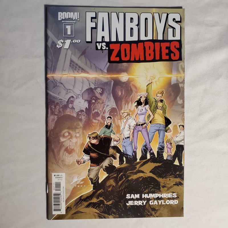 Fanboys vs. Zombies 1 Very Fine+ Cover by Matteo Scalera