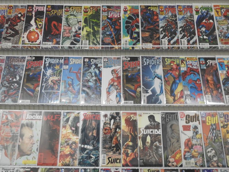 Huge Lot 130+ Comics W/ Spider-Man, Batman, Suicide Squad+ Avg VF-NM Condition!!