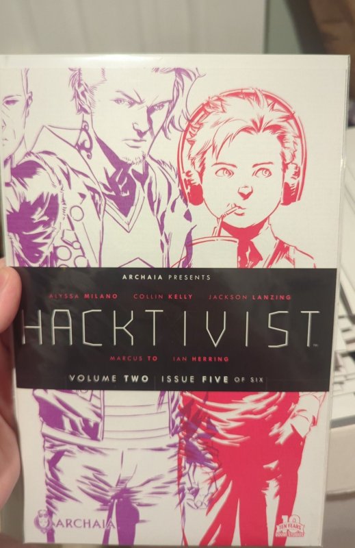 Hacktivist #5 (2015)  