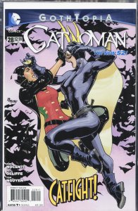 Catwoman #28 (2014) Catwoman