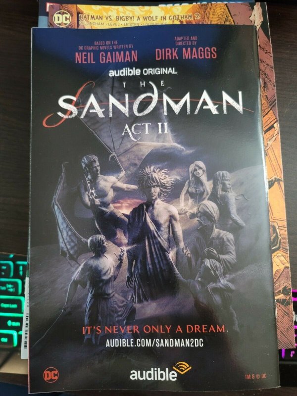 Batman Vs. Bigby A Wolf in Gotham #2 Brian Level Card Stock Variant