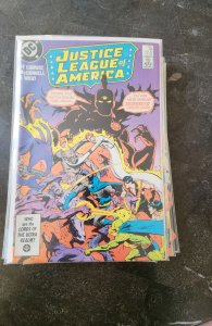 Justice League of America #252 (1986)