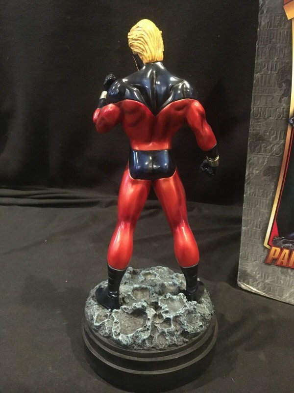 CAPTAIN MARVEL Bowen Designs Full Size Painted Statue 70s Version 453/1000  | Comic Collectibles - Figurines, Captain Marvel