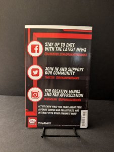 Darkwing Duck #3 Cat Staggs Variant (2023)