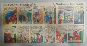 Spiderman Sunday by Stan Lee & John Romita from 8/14/1977 Size: 7.5 x 15 inches