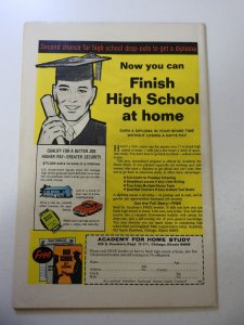 The Incredible Hulk #118 (1969) VG+ Condition centerfold detached at one staple