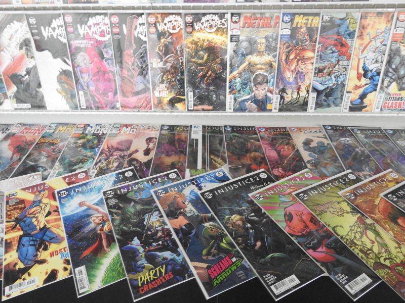 Huge Lot of 150+ Comics W/ Batman, Wonder Woman, Supergirl, +More Avg VF/NM Cond