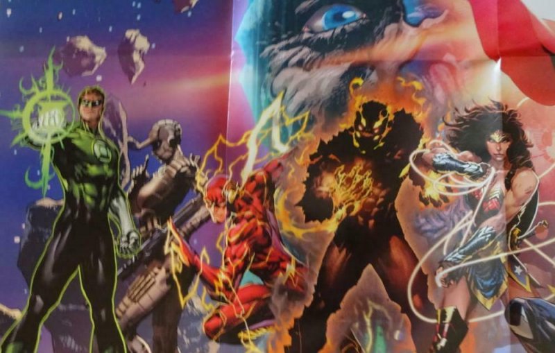 DC UNIVERSE JUST GOT BIGGER Promo poster, 32 x 60, 2017, DC,  Unused  024