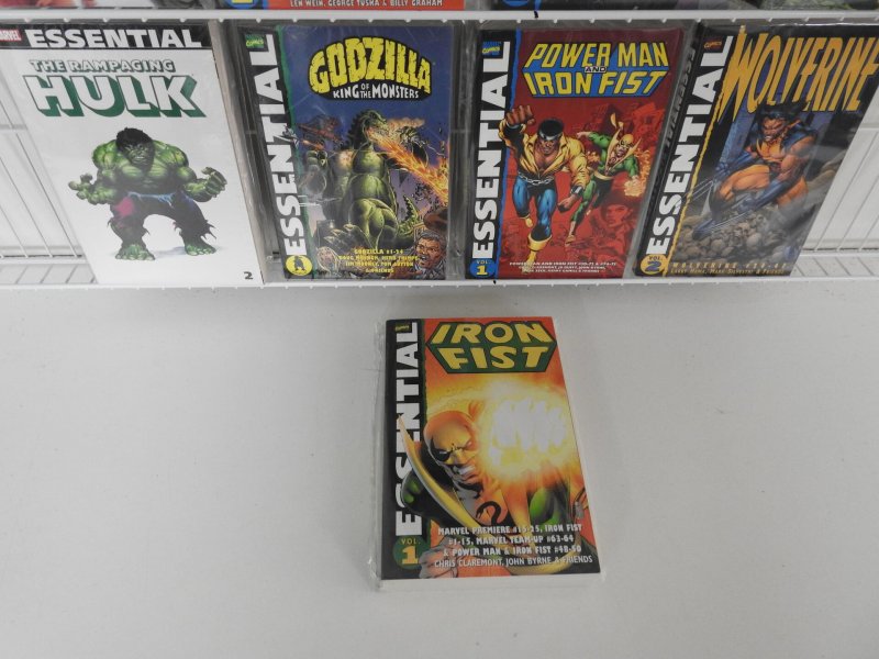 Huge Lot 17 Graphic Novel, Essentials GN's W/ Luke Cage, Batman, Hulk+ A...