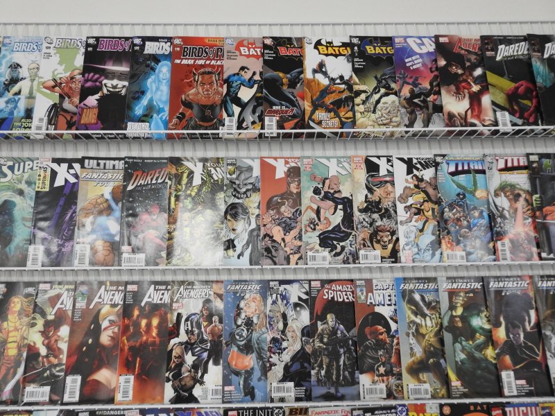 Huge Lot 180+ Comics W/ X-Men, Avengers, Spider-Man, +More! Avg VF- Condition!