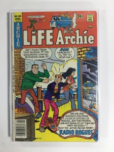 Life with Archie #180 (1977) FN3B119 FINE FN 6.0