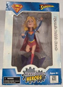 SUPERGIRL DYNAMIC BOBBLE HEAD (2004) MONOGRAM MASTERWORKS/HEADSTRONG HEROES