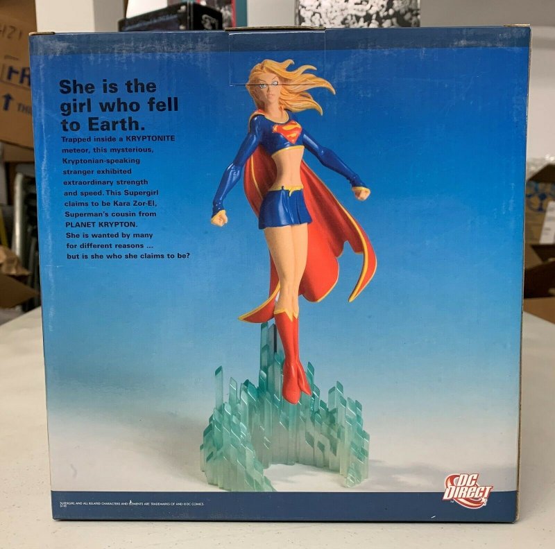 Supergirl Mini Statue DC Direct Limited Edition 