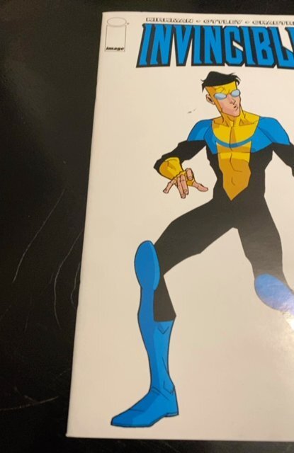 Invincible #13 (2004) invincible is pummmelled