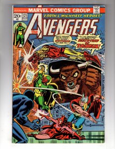 The Avengers #121 (1974) Classic Bronze Age Mighty Marvel! / HCA1