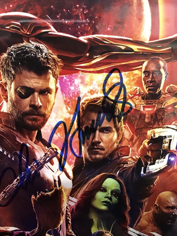 Avengers Infinity War 11x17 Poster w/4 Super-Star Autographs