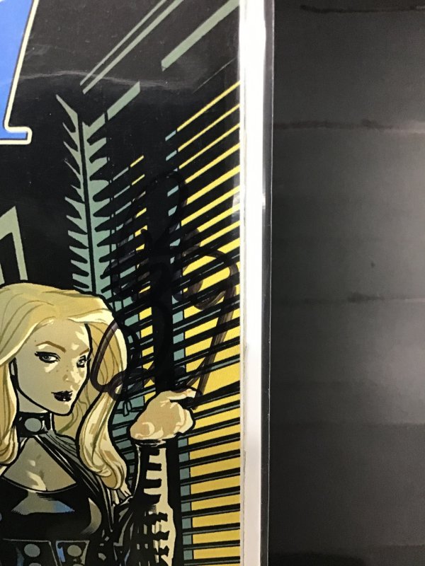 X-Factor #1 (2006) Signed by Peter David.