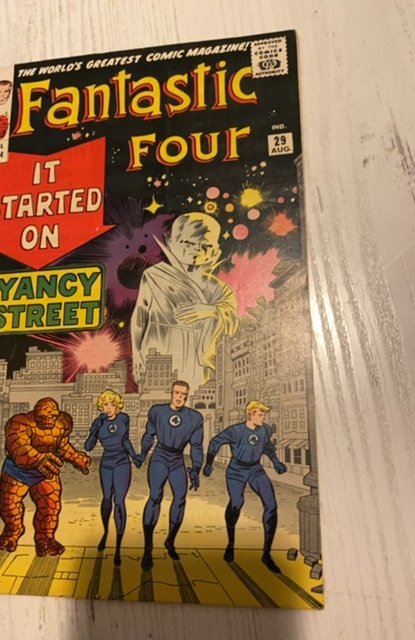 The X-Men #29 (1967)it started on Yancheng street iconic cover