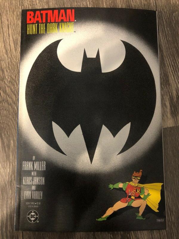 DC Batman Hunt The Dark Knight * Book 3 * 1st Print