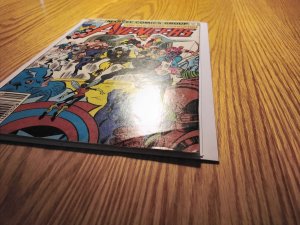 The Avengers #211 Newsstand (1981)