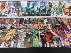 Huge Lot of 200+ Comics W/ Green Lantern, Sinestro, Guy Gardner. AVG VF- Con