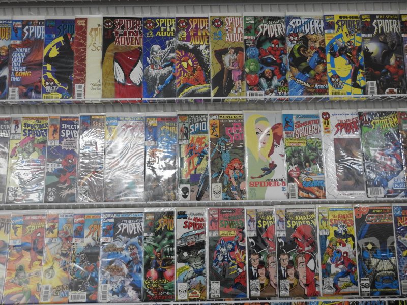 Huge Lot of 130+ Comics W/Spider-Man, Batman, Fantastic Four Avg VF Condition!